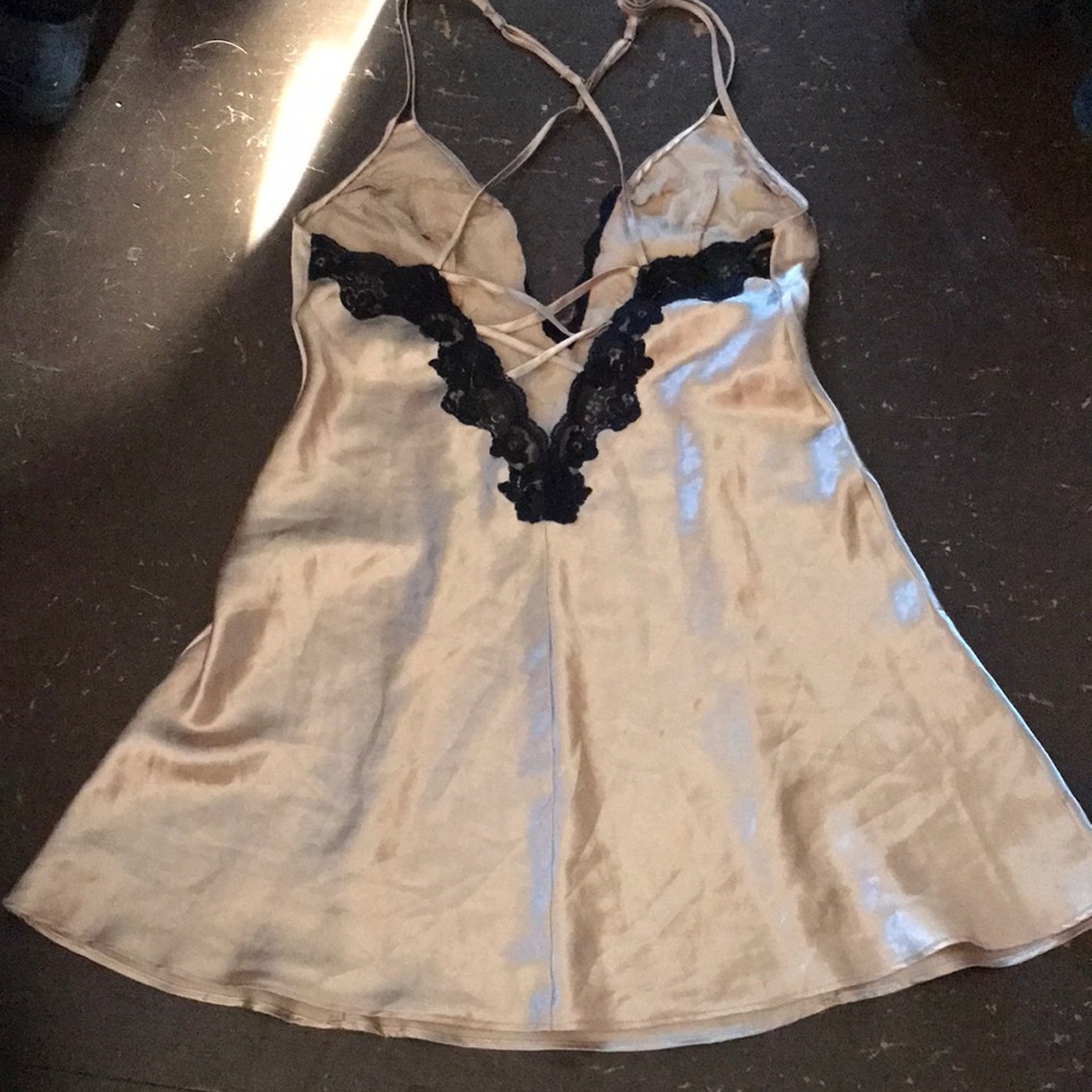 Bali Studio Collection Slip